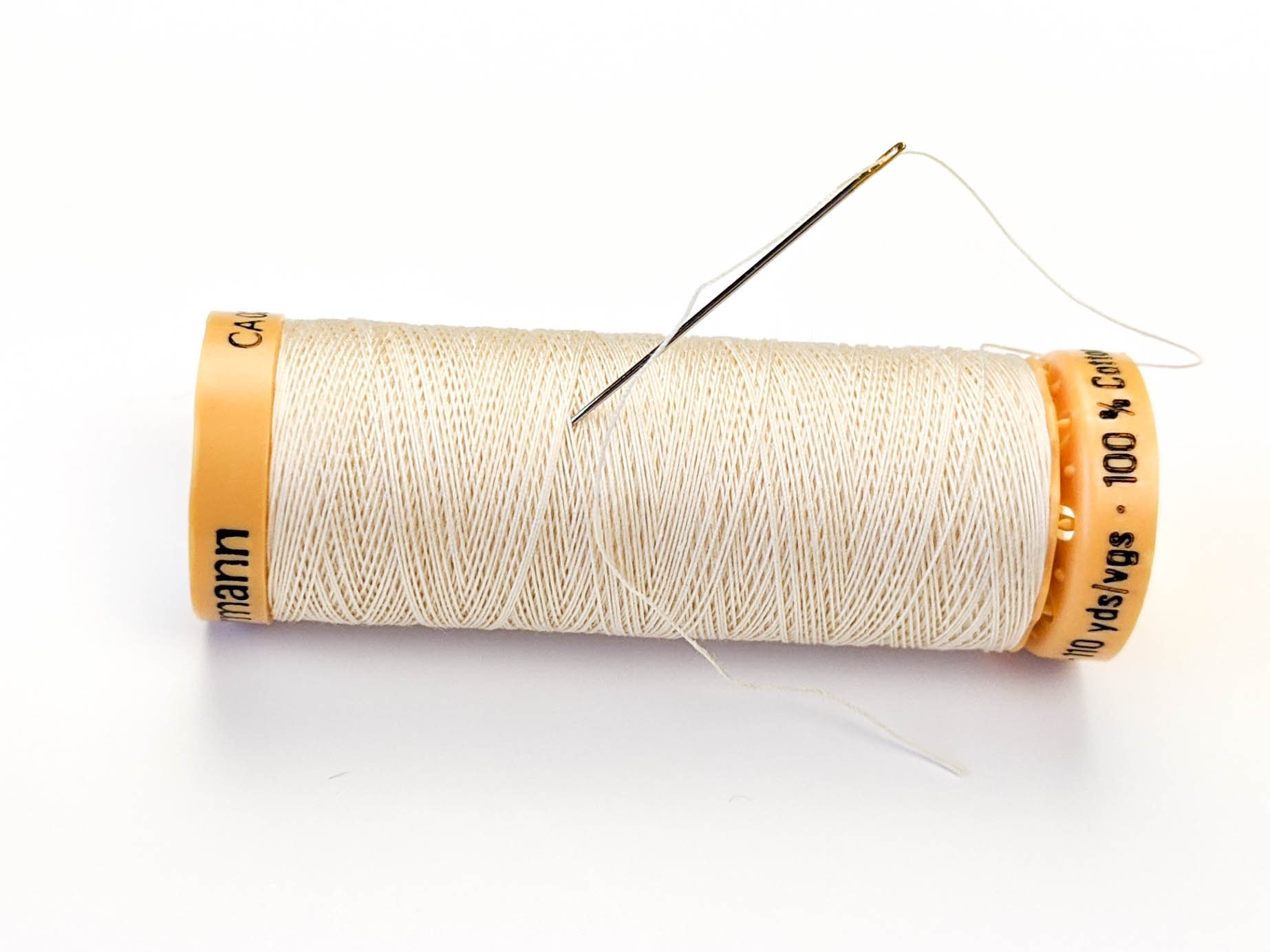 Gütermann Sewing Thread, 100m, Cream - 210