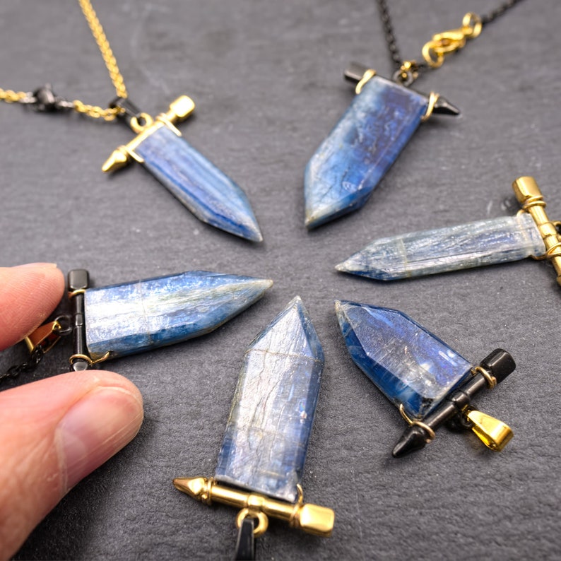 Mens Crystal Necklace Men Raw Kyanite Necklace Blue Kyanite Etsy