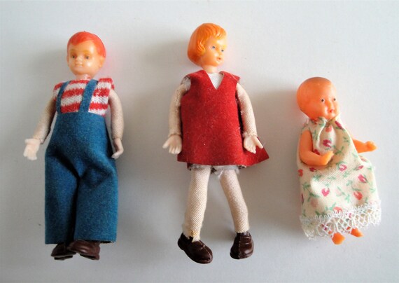 German Dollhouse Dolls