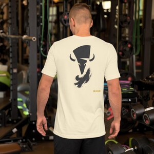 No Comment Bison T-Shirt - Abstract Animal Back Print, Gold Graffiti Tag, Minimalist White Unisex Tee