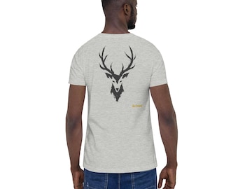 Abstract Stag T-Shirt, Minimalist Woodland Deer Back Print, Gold Graffiti Tag, Unisex Graphic Top – No Comment
