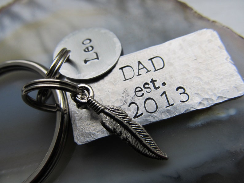 Dad Keychain,Personalized, Father's Day Gift, Fathers Keyring, Gift For Him, Hand Stamped Accessories, New Father Gift, Dad, Daddy, Pop image 2