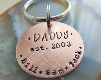 Personalized Daddy Keychain, Father's Day Gift, Dad Key Ring, Gift for Dad, Copper Keychain, Kids Names, Dad est, Hand Stamped Keychain, Pop