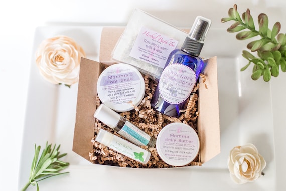 mommy to be gift basket