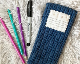 Étui à crayons. Étui à crayons religieux. Cadeaux catholiques. Pot à crayons chrétien. Rangement pour stylo. Sac de fournitures scolaires catholique.