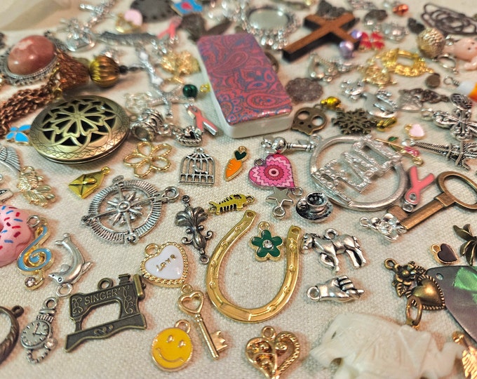 HUGE Vintage to Modern Mixed Random Charms or Pendants Lot- Over 200 ...