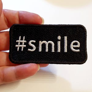 Embroidered Smile Patch, Polyester Thread Iron-On Applique
