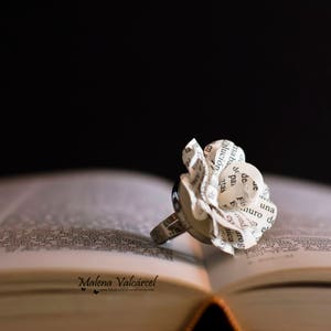 Paper Flower Ring - Adjustable ring - Paper Flower - Paper Art