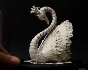 White Paper Swan - Miniature Paper Art