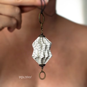 Collana di carta - Gioielli di carta - Arte di carta - Collana in miniatura Origami - gioielli sostenibili