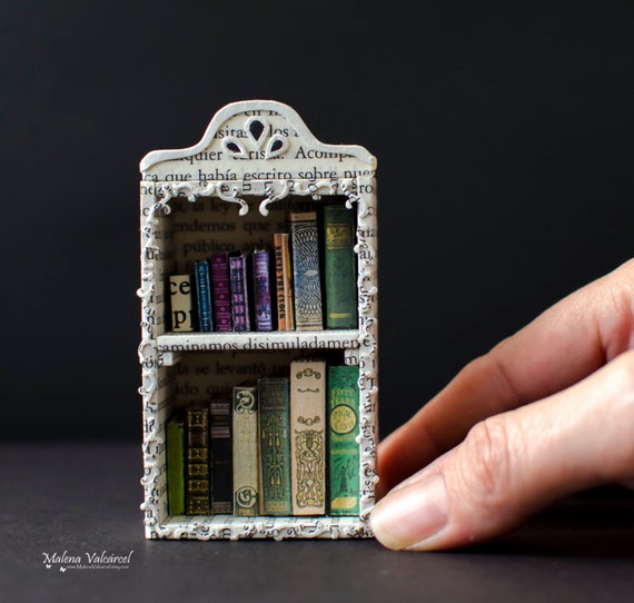 Tiny Books 