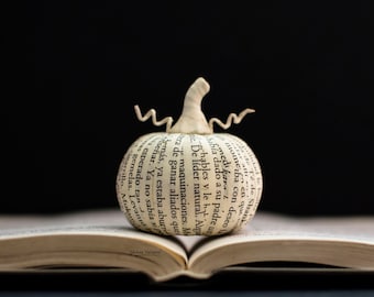 Halloween Miniature Paper Pumpkin - Paper Art - Halloween