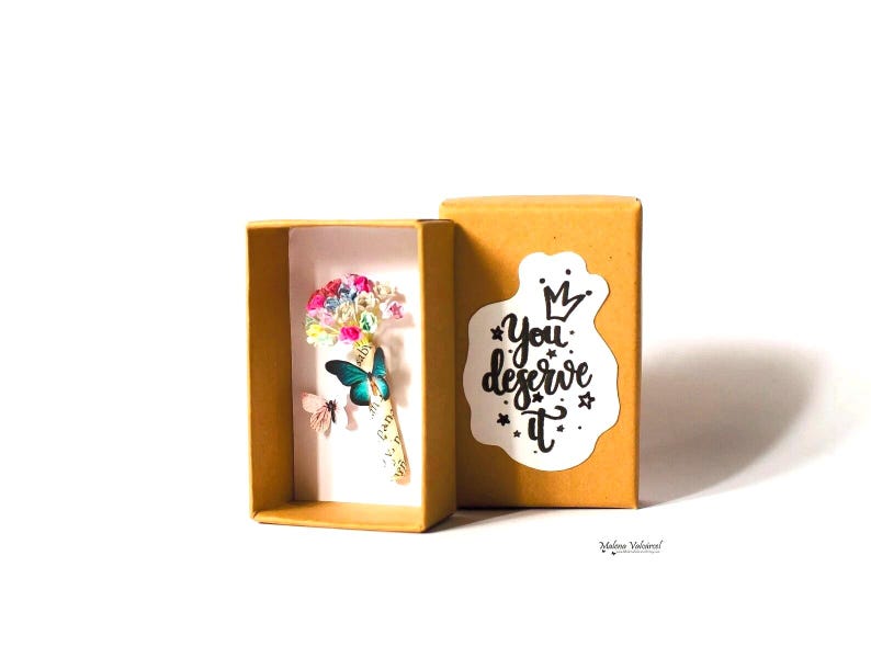 Diorama, Matchbox Diorama, You Deserve it, Paper Flowers, Paper Miniatures inside a box