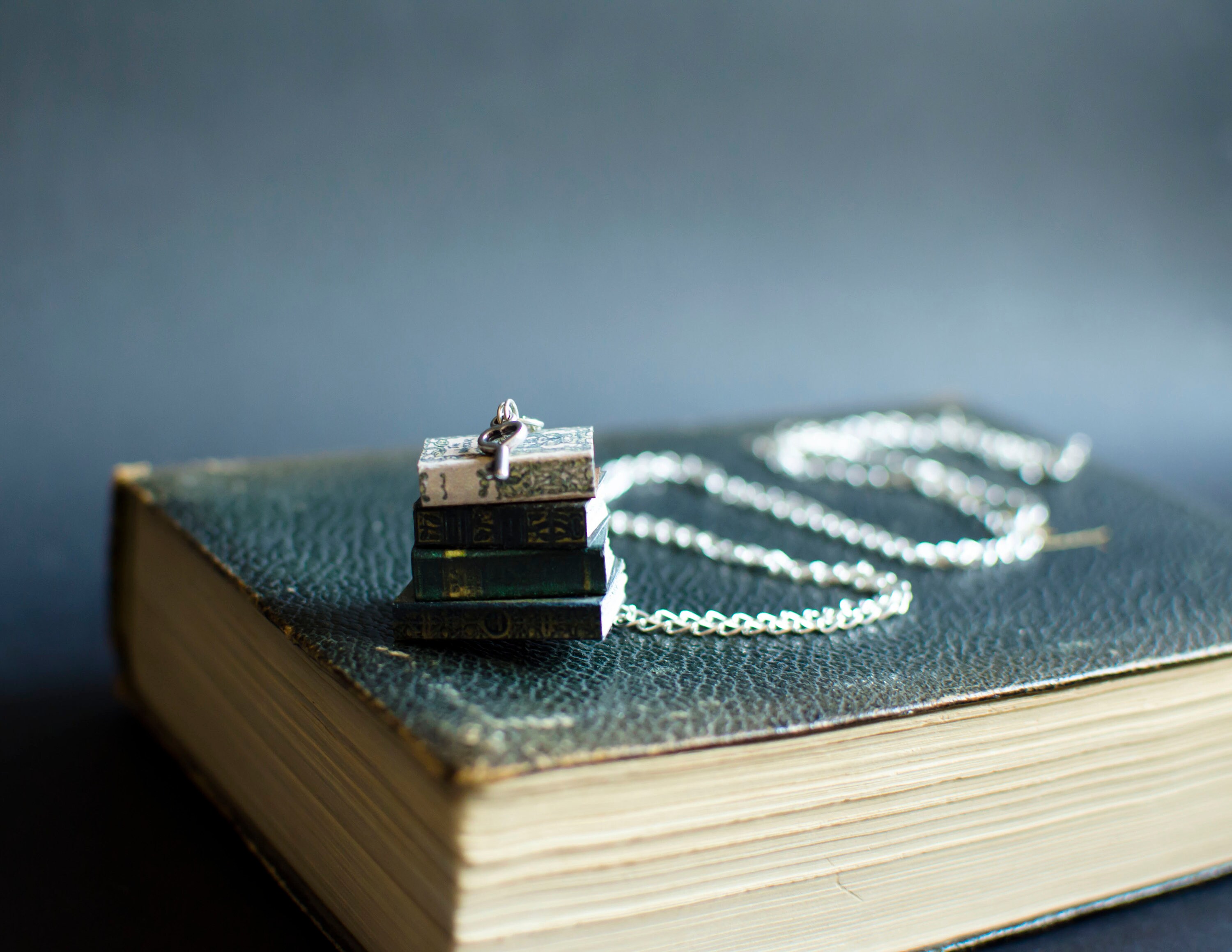 Stack of Miniature Books Necklace Books Pendant Etsy