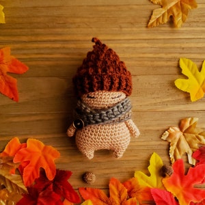 Wzór szydełkowy, Baby Oak, Acorn Amigurumi, Lalka, Jesień, PDF, Duch lasu, Przyjaciel drzewa, Zabawka, Rdzeń domku PDF