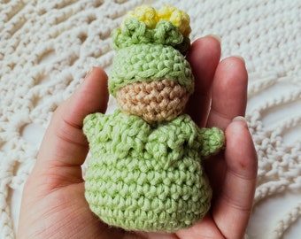 Crochet Dandelion Doll Pattern, Waldorf Toy (PDF Pattern)
