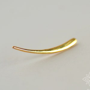Ear Climber, Ear Cuff, Ear Crawler, Modern Minimalist earrings rose gold, 14k Yellow Gold, Body Jewelry, Gold Pins, Bridesmaid earrings