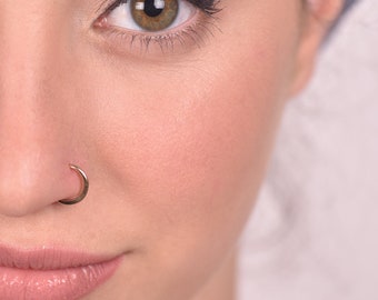 Hammered Gold Nose Ring, 14k Gold cartilage ring, Tragus Hoop, Rose Gold Nose Hoop, Helix Hoop Rose Gold, 22g Nose Ring, 18g hoop
