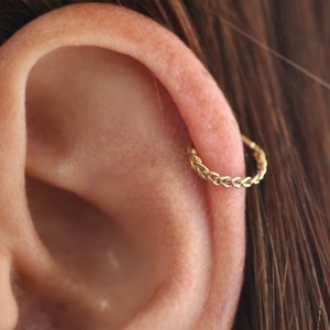 14k Gold Cartilage Hoop Earring, Snug Fit Helix Ring, Tragus Piercing, Helix Piercing, Bohemian Gold Hoop, Nose Piercieng Body