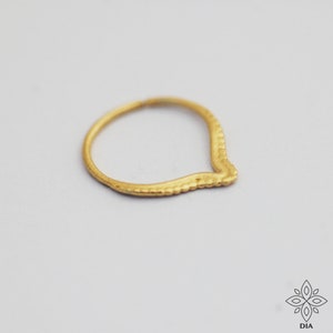 Triangle Septum nose ring, 14k SOLID GOLD Chevron septum ring, Septum Ring Gold, Gold septum, Septum Piercing, Septum Nose Ring, Gold Septum