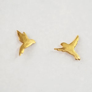 Gold Stud Earrings,14k god Tiny Stud Earrings,Unique Stud Earrings,Small Gold Earrings,Small Post Earrings,Girls Stud Earrings,Bird Earrings