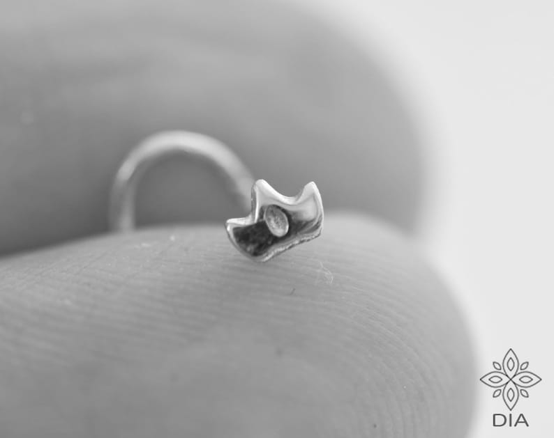 Silver Nose Stud Crown Nose Stud Cartilage stud Nose Jewelry Minimal Stud earrings Silver Screw Tiny Piercing Tragus Pin Nostril Pin