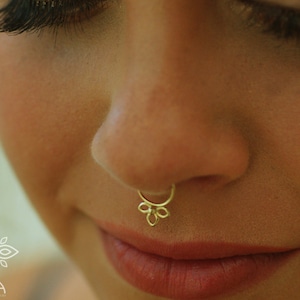 Septum Ring,Gold Septum Ring, 14k Gold Septum Bling, Bling Nasenring,Nostril,tragus,Helix, Knorpel,22g,20g,18g,16g septum