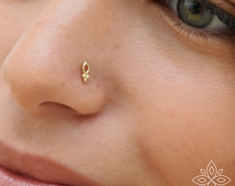 Nose Stud, 14k Gold Drop Nose Stud, Nose Jewelry, Tiny nose stud, Nostril Pin, Gold Nostril Stud, Nostril Screw, Nose Piercing, Tragus Pin