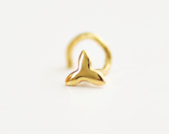 14k Gold Trinity Star Nose Stud, Handmade Helix Piercing, 20g
