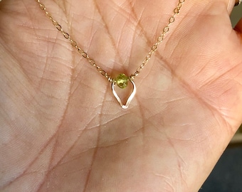 Peridot Gemstone Lotus Necklace