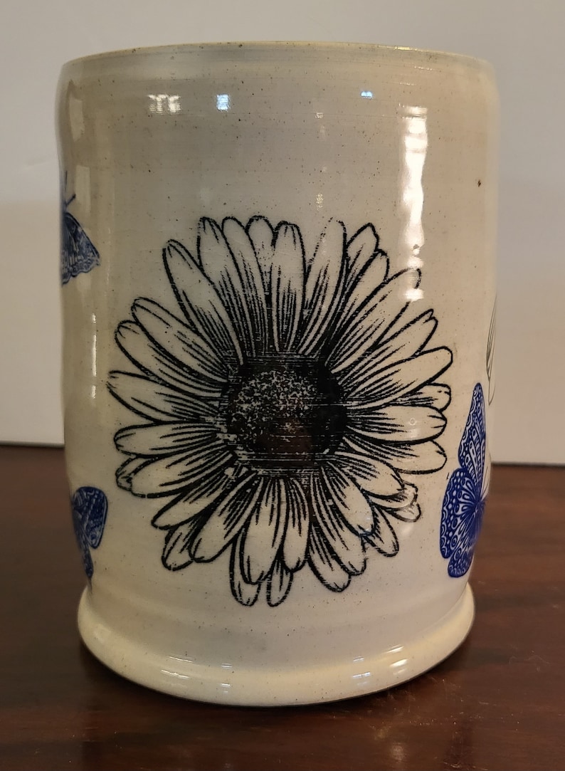 CreatureComfortsClay Utensil Holder Crock - Thumbnail 3