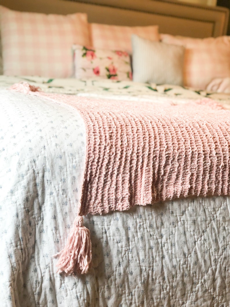 KNITTING PATTERN Woolflower Velvet Knit Blanket Velvet Yarn Etsy