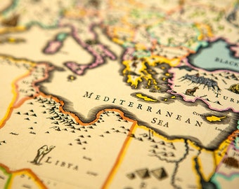 Hand-drawn Old Style World Map - Canvas Print