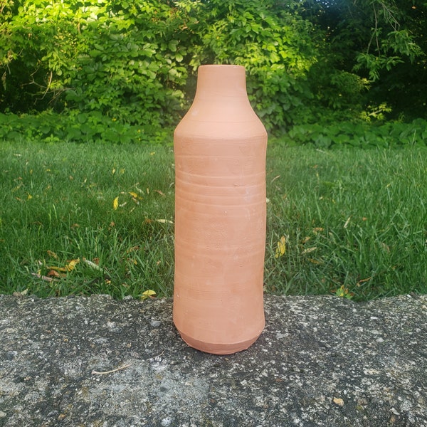 16 - 18 oz - Tall Olla ~ Handmade Terracotta Garden Irrigation Oya with Lid ~ Self Watering