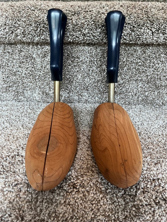 Travel tree shoe stretcher 2025