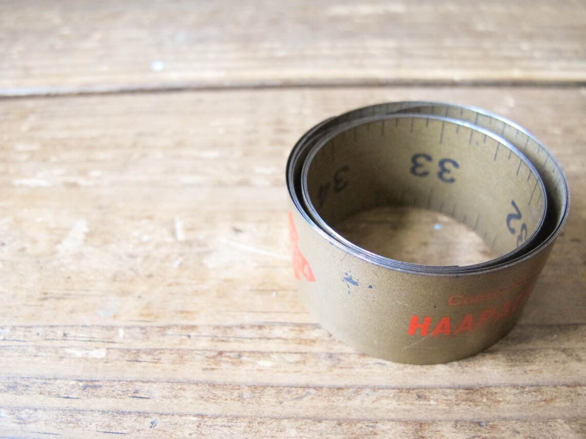 Vintage 36 spring rollup tape measure 1 yard metal Etsy