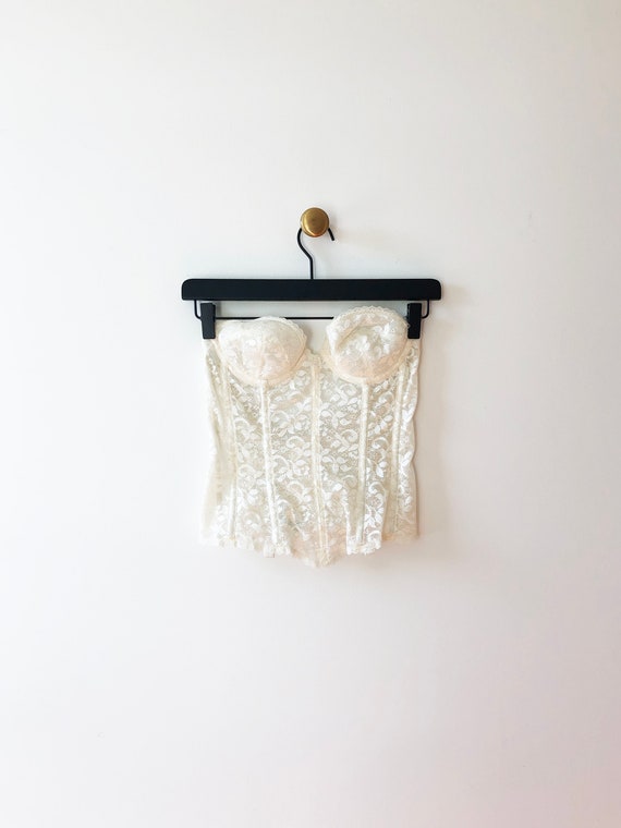 Carnival 32B Vintage Strapless Lace Bustier Corset