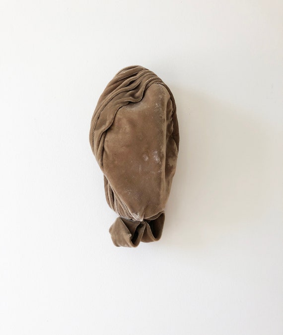 Vintage Beige Velvet Toque Turban Hat