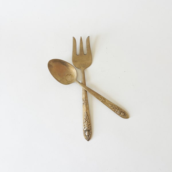 Vintage Brass-Tone Boho Serving Spoons – Pair