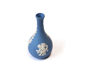 ルル ウェッジウッド ジャスパー ミニチュア 花瓶 ルル ウェッジウッド