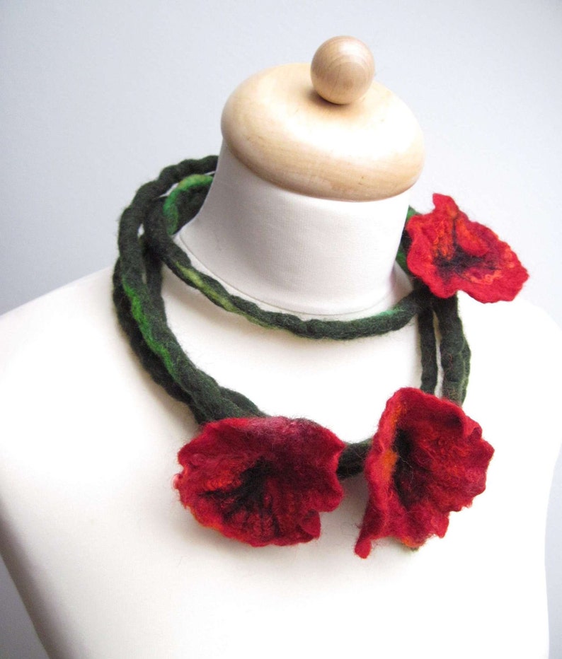 Felt Flower Necklace Red Wild Poppy Felt Floral Necklace Three Felted Flowers on Long Green Dread Spring Fashion Belt Headband Papaver image 5