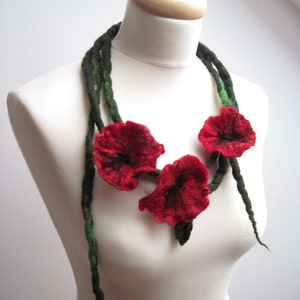 Felt Flower Necklace Red Wild Poppy Felt Floral Necklace Three Felted Flowers on Long Green Dread Spring Fashion Belt Headband Papaver image 1