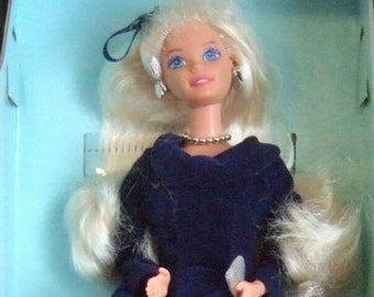 1995 Avon Winter Velvet Barbie