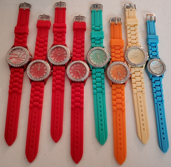 Women’s Fashion Watch Lot – 6 Pieces (Needs Batteries) 6 pc NOS Watch Lot Wristwatches Women main image 2