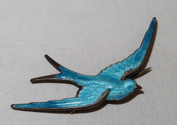 Antique Enamel Bluebird Brooch - image 3