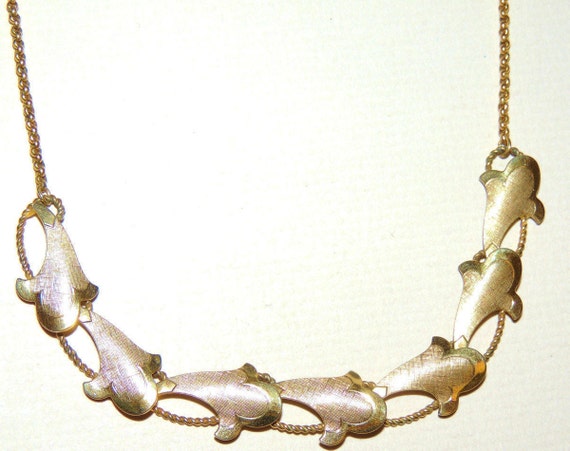 1950s VAN DELL Gold Tone Necklace - image 3