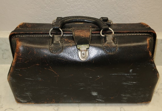 Vintage Leather Doctor's Bag – Branches Designs