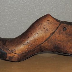 Antique Wood Shoe MOLD or Last size 7 1/2 FF
