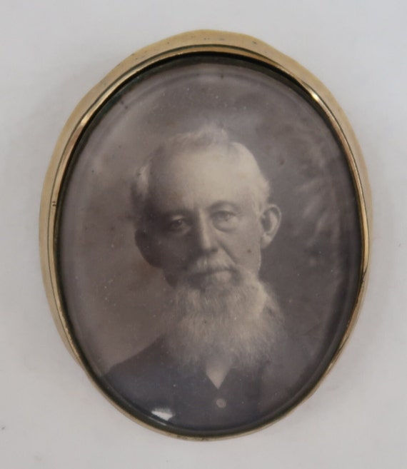 Victorian Gold Wash Photograph Brooch