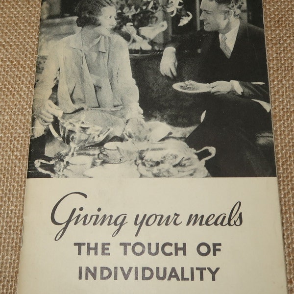 1935 "Giving Your Meals The Touch of Individuality" Delightful Breads, Buns and Coffee Cakes by Fleischmanns Yeast